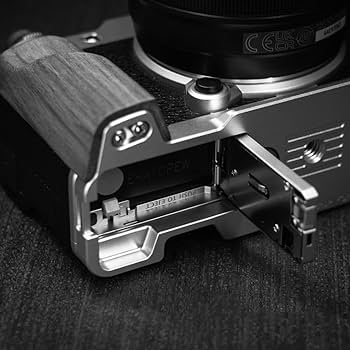 Amazon.co.jp: 富士フイルム FUJIFILM xm5 X-M5用 ハンドグリップ